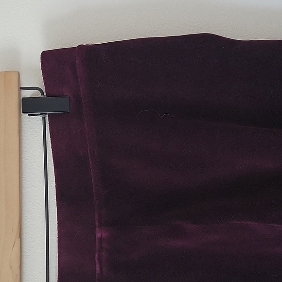 Chico's Zenergy Plum Velour Slim Pull-on Pants Size Small - Picture 4 of 7